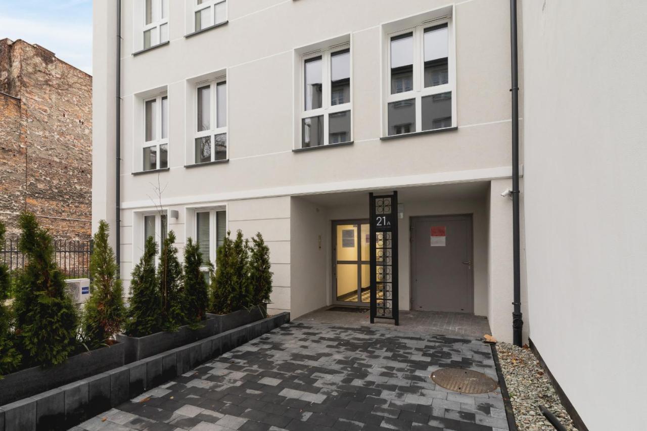 City Studio With Ac Czarnowiejska By Renters Krakow Exterior photo